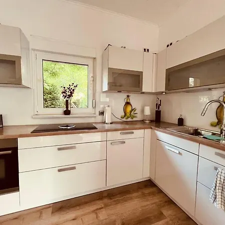 Renovierte Remise Mit 3 Schlafzlmmern Holiday home *